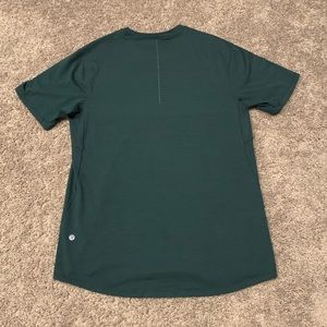 Lululemon Men’s T-Shirt